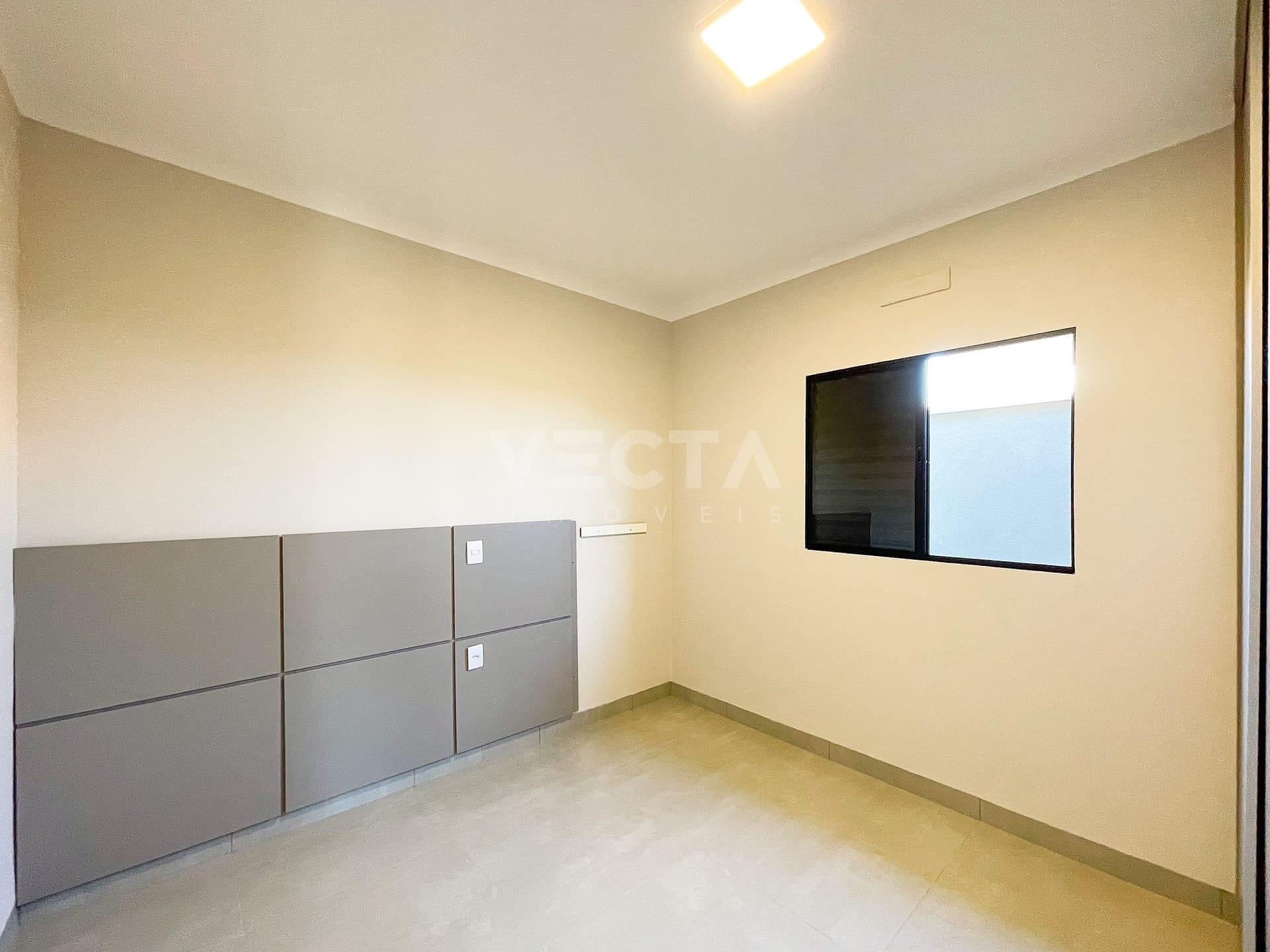 Casa à venda com 2 quartos, 55m² - Foto 8