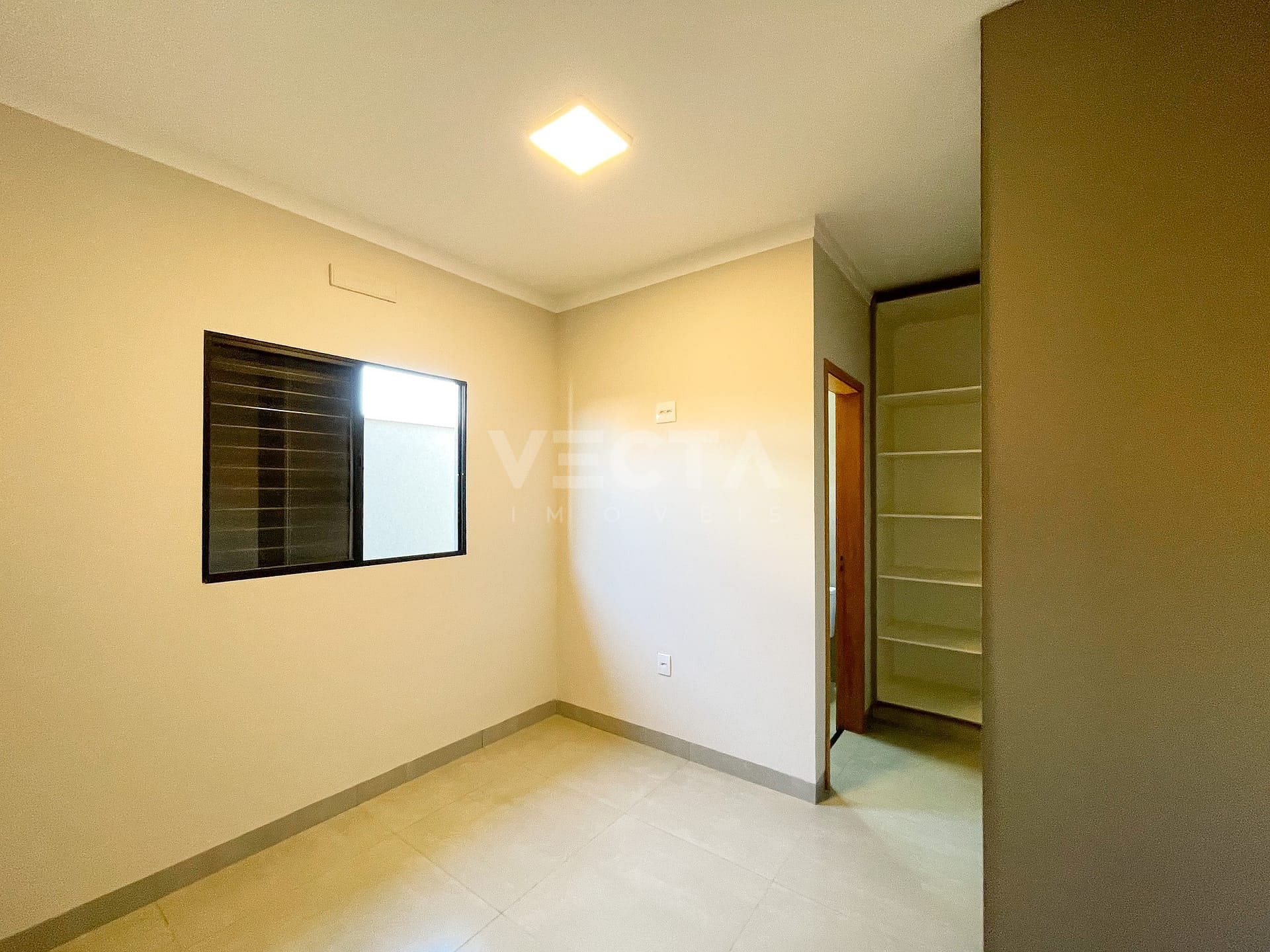 Casa à venda com 2 quartos, 55m² - Foto 11