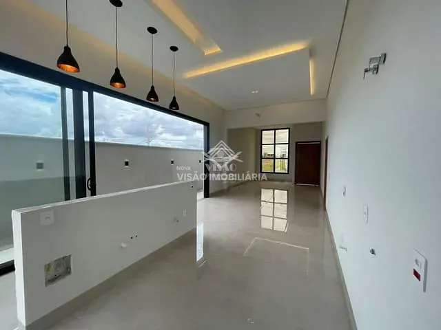 Casa com 338m², à venda, no bairro Condomínio Aquarela dos Poemas em Sinop