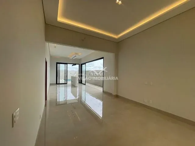 Casa com 338m², à venda, no bairro Condomínio Aquarela dos Poemas em Sinop