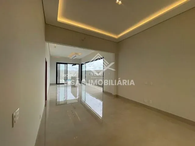 Casa com 338m², à venda, no bairro Condomínio Aquarela dos Poemas em Sinop
