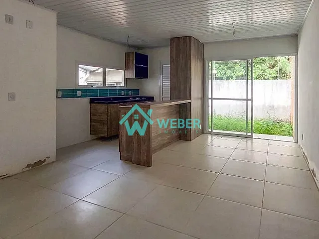 Casa com 66m² 3 quartos e 2 banheiros, à venda, no bairro Santo Afonso em Novo Hamburgo