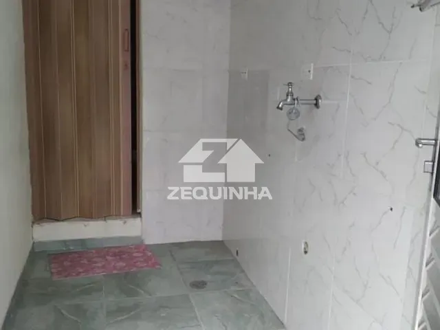 Casa com 150m² 4 quartos e 3 banheiros, à venda, no bairro Jardim Umuarama em Osasco