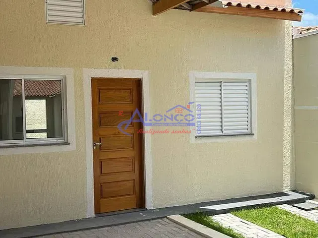 Casa 2 quartos e 1 banheiro, à venda, no bairro Jardim Nova Esperança em Jacareí