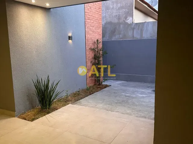 Casa 2 quartos e 2 banheiros, à venda, no bairro Jardim Eldorado em Ourinhos