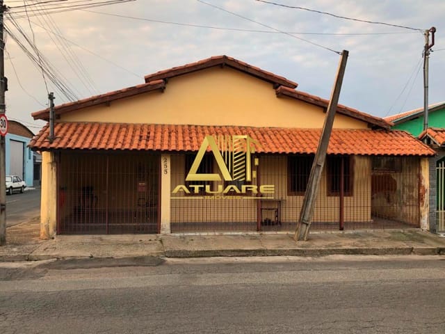 Casa com 86m² 2 quartos e 1 banheiro, à venda, no bairro FRANCISCA AUGUSTA RIOS em Pouso Alegre