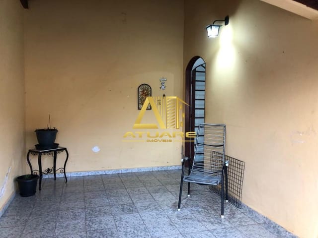 Casa com 86m² 2 quartos e 1 banheiro, à venda, no bairro FRANCISCA AUGUSTA RIOS em Pouso Alegre