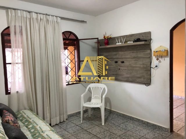 Casa com 86m² 2 quartos e 1 banheiro, à venda, no bairro FRANCISCA AUGUSTA RIOS em Pouso Alegre