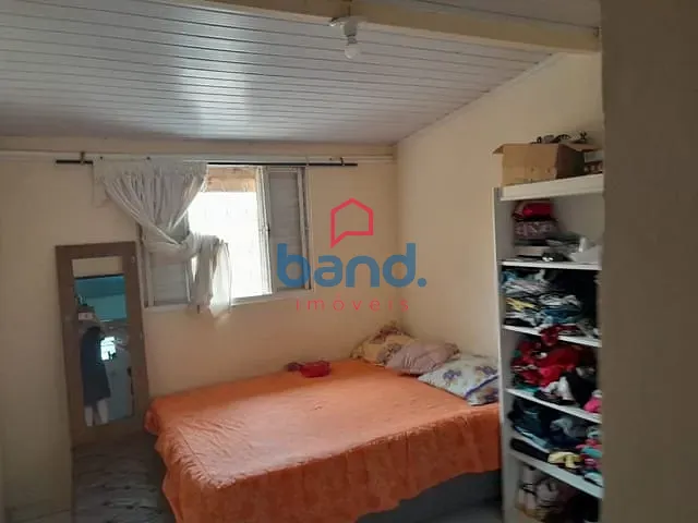 Casa com 150m² 2 quartos e 1 banheiro, à venda, no bairro Parque Residencial Rafael Alcala em Porto Feliz