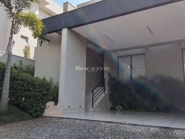 Casa 4 quartos e 4 banheiros, à venda, no bairro Chácaras Silvania em Valinhos