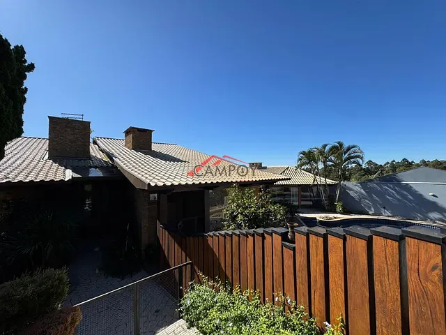 Casa com 990m² 3 quartos e 4 banheiros, à venda, no bairro Jardim Vale do Sol em Apucarana