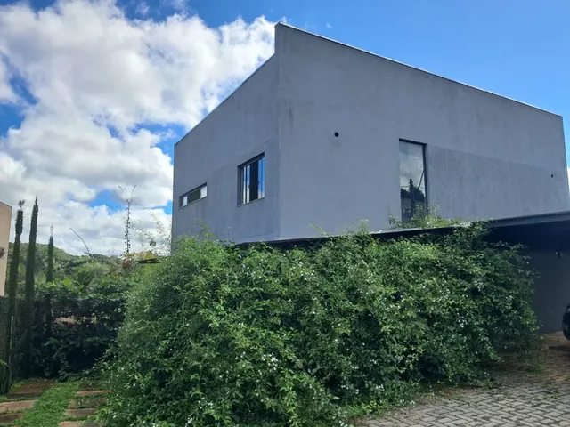 Casa 3 quartos e 3 banheiros, à venda ou para alugar, no bairro Setor Habitacional Jardim Botânico em Brasília