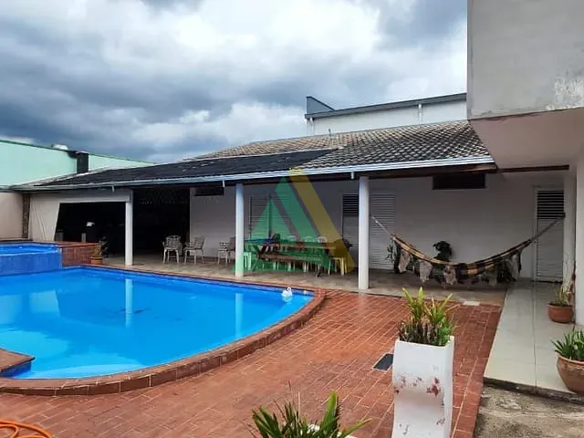 Casa com 498m² 3 quartos e 4 banheiros, à venda, no bairro Residencial do Bosque em Mogi Mirim