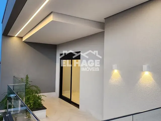 Casa com 250m² 3 quartos e 3 banheiros, à venda, no bairro Tijucal em Cuiabá