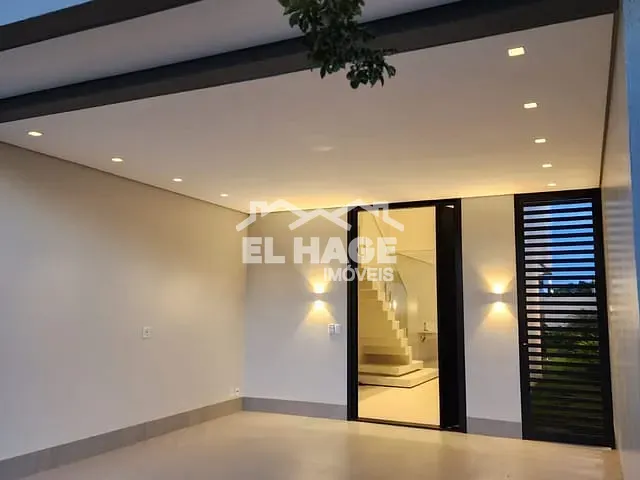 Casa com 250m² 3 quartos e 3 banheiros, à venda, no bairro Tijucal em Cuiabá