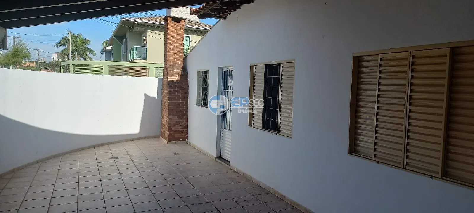 Casa, 1 quarto, 105 m² - Foto 1