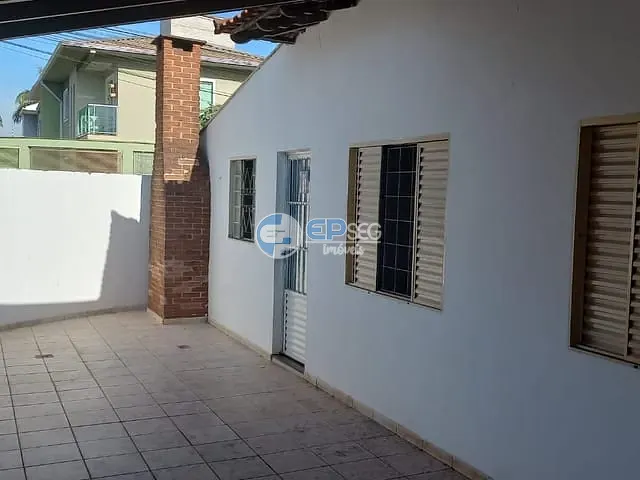 Casa à venda, no bairro Jardim Delta em Londrina
