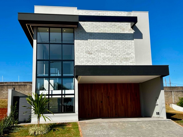 Foto do Casa - Sobrado à venda no Cond. TAUÁ - TANGARÁ - 3 suítes (1 máster) piscina, salas integradas ao espaco gourmet, Parque Tauá Londrina, PR | EVIDÊNCIA Imóveis