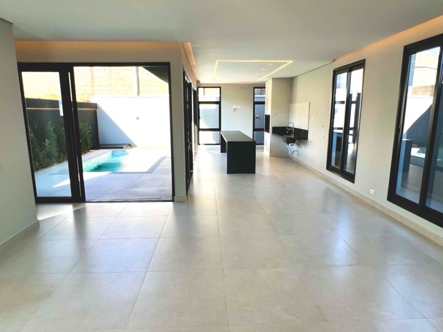 Foto do Casa - Sobrado à venda no Cond. TAUÁ - TANGARÁ - 3 suítes (1 máster) piscina, salas integradas ao espaco gourmet, Parque Tauá Londrina, PR | EVIDÊNCIA Imóveis