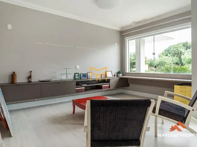 Casa com 1200m² 3 quartos e 4 banheiros, para alugar, no bairro Mangueirão em Belém