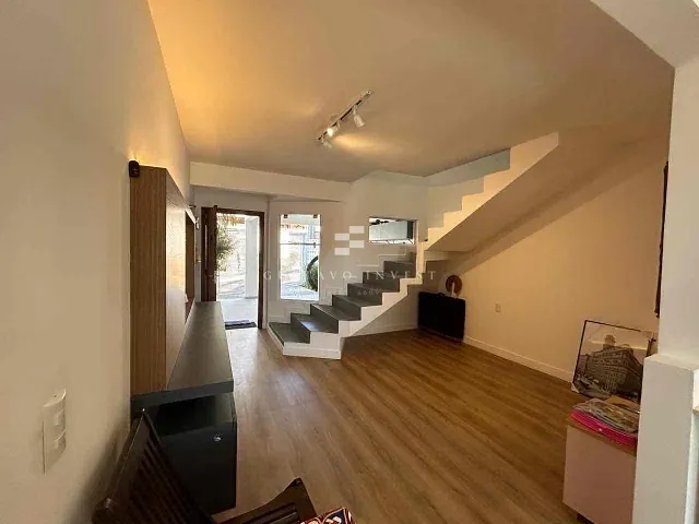 Casa 2 quartos e 2 banheiros, para alugar, no bairro Fazendinha em Itajaí