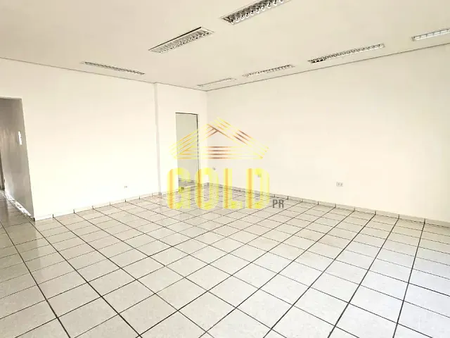 Casa com 656m², para alugar, no bairro Centro em Londrina