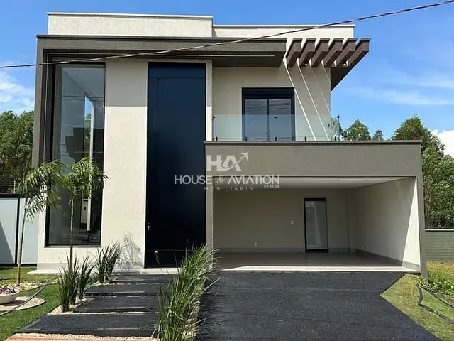 Casa com 303m² 3 quartos e 3 banheiros, à venda, no bairro Terras Alpha Residencial 1 em Senador Canedo