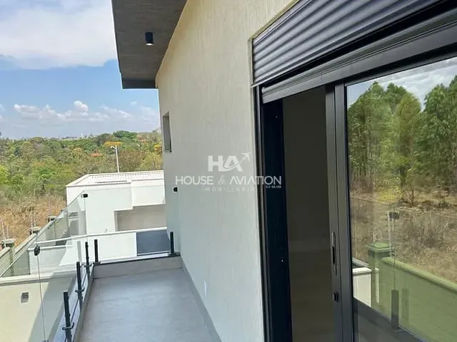 Casa com 303m² 3 quartos e 3 banheiros, à venda, no bairro Terras Alpha Residencial 1 em Senador Canedo