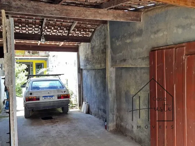 Casa com 231m² 3 quartos e 2 banheiros, à venda, no bairro Jardim Santa Rosa em Caraguatatuba