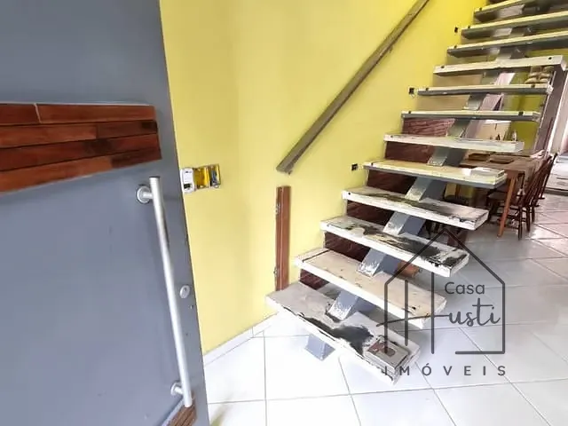 Casa com 231m² 3 quartos e 2 banheiros, à venda, no bairro Jardim Santa Rosa em Caraguatatuba