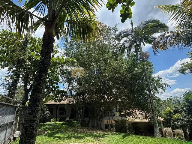 Casa 2 quartos e 1 banheiro, à venda, no bairro Santa Terezinha (Jordanésia) em Cajamar