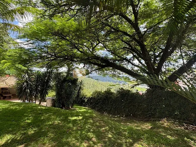 Casa 2 quartos e 1 banheiro, à venda, no bairro Santa Terezinha (Jordanésia) em Cajamar