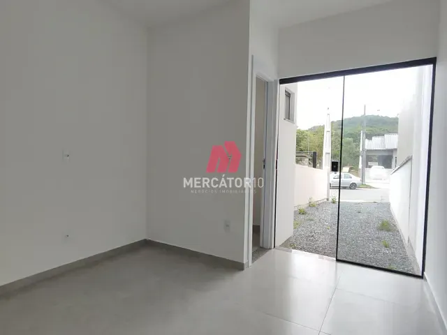 Casa 2 quartos e 2 banheiros, à venda, no bairro Itoupava Central em Blumenau