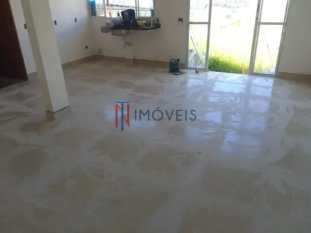 Casa com 200m² 2 quartos e 1 banheiro, à venda, no bairro Cachoeirinha em Bom Jesus dos Perdões