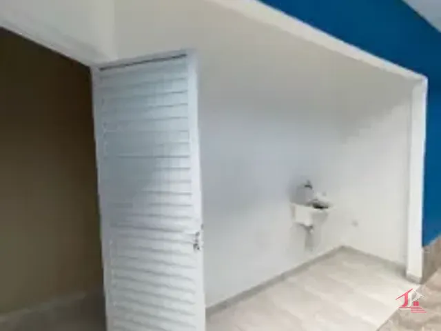 Casa 3 quartos e 1 banheiro, para alugar, no bairro Cibratel II em Itanhaém