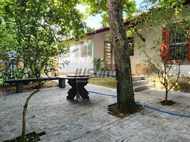 Casa com 1150m² 3 quartos e 2 banheiros, à venda, no bairro Centro em Itanhaém