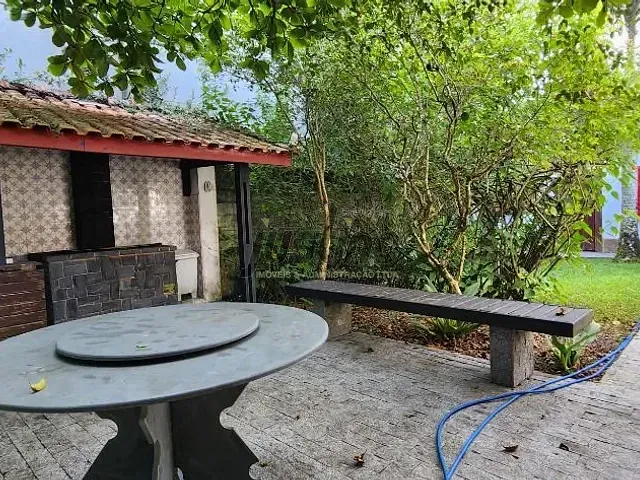 Casa com 1150m² 3 quartos e 2 banheiros, à venda, no bairro Centro em Itanhaém