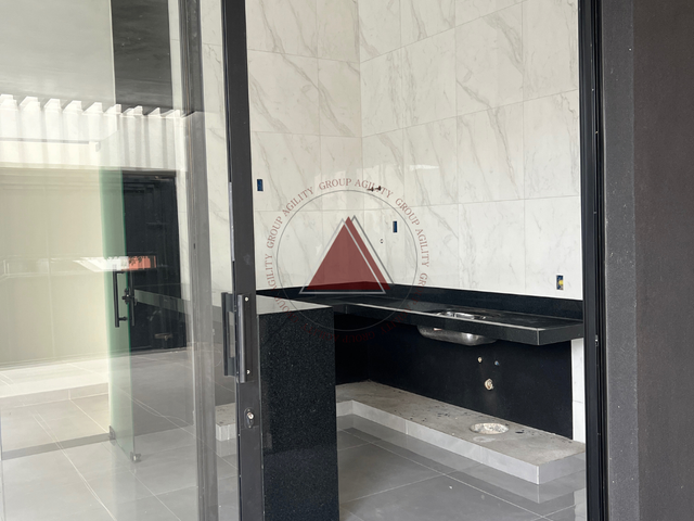 Casa com 200m² 3 quartos e 2 banheiros, à venda, no bairro Jardim Zelinda em Franca