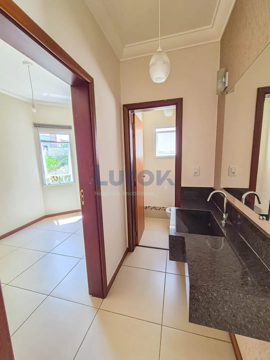 Casa, 3 quartos, 253 m² - Foto 3