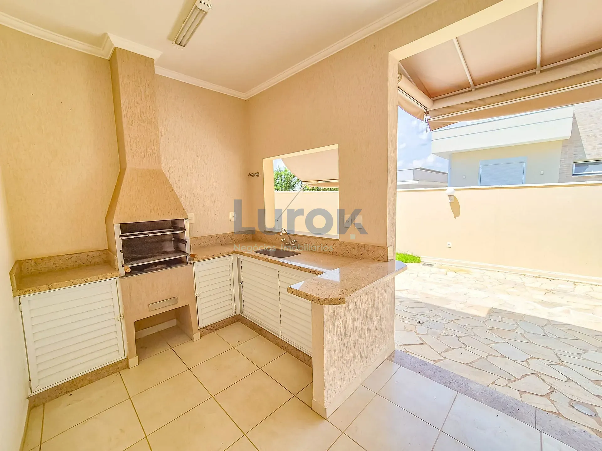 Casa, 3 quartos, 253 m² - Foto 29