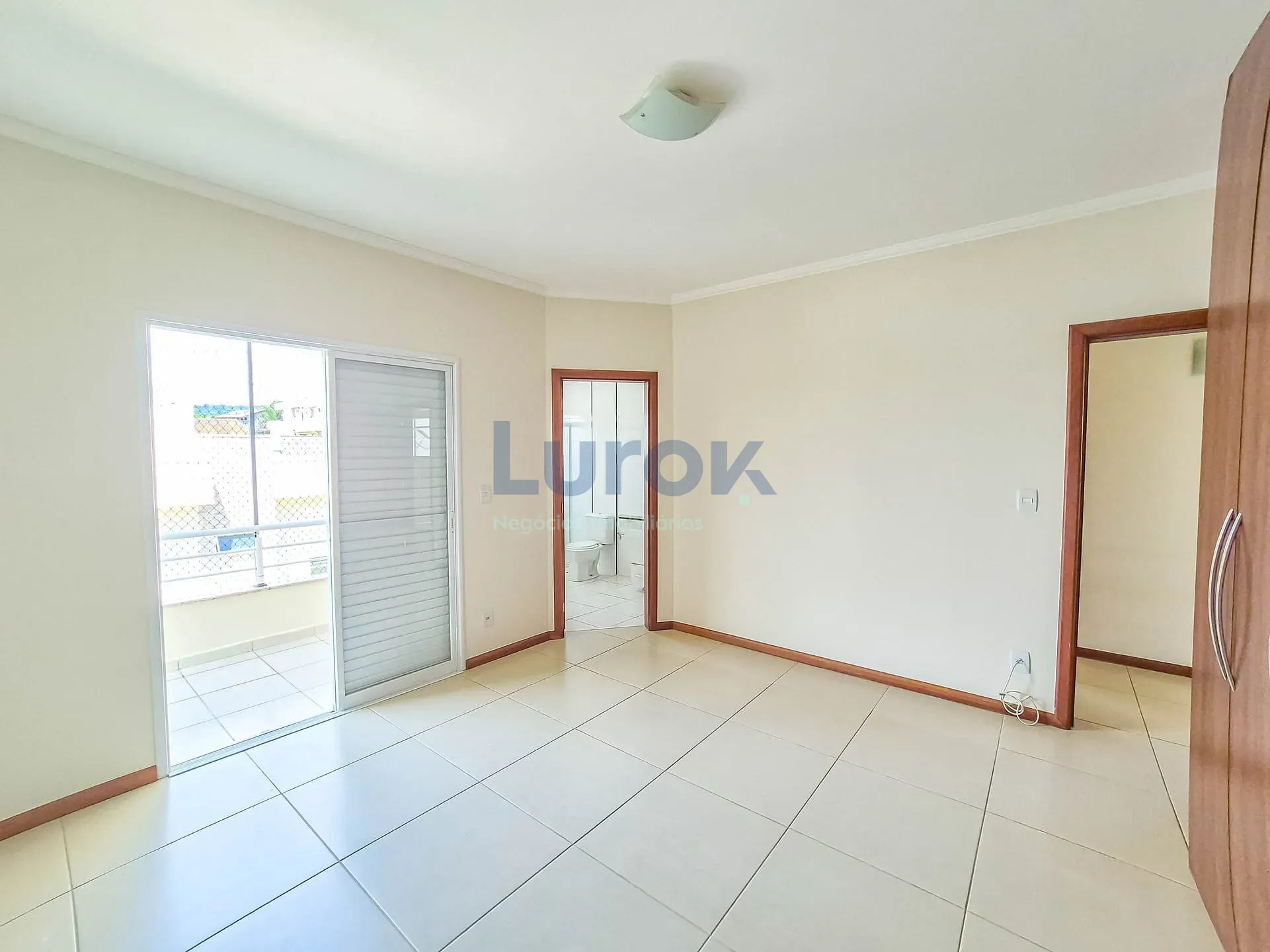 Casa, 3 quartos, 253 m² - Foto 23