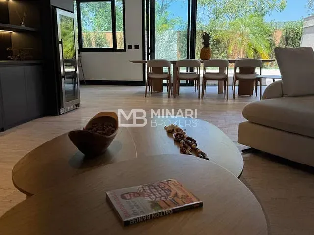 Casa 4 quartos e 6 banheiros, à venda, no bairro Cidade Tamboré em Santana de Parnaíba