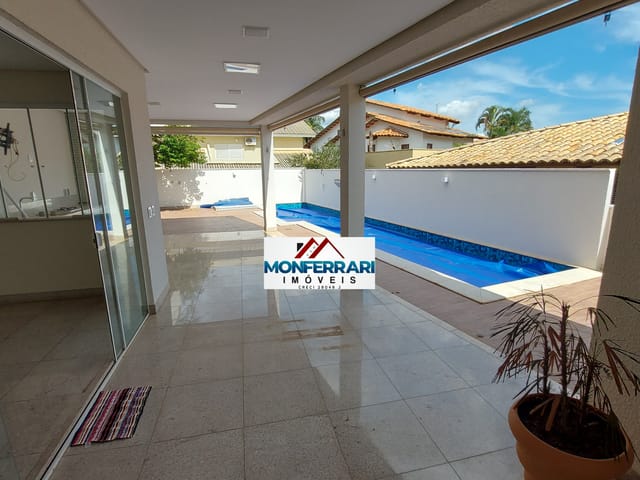 Casa com 495m² 4 quartos e 6 banheiros, à venda, no bairro Jardins Viena em Aparecida de Goiânia