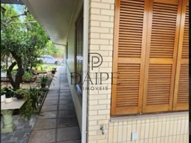 Casa com 165m² 2 quartos e 3 banheiros, à venda, no bairro Centro em Campo Bom