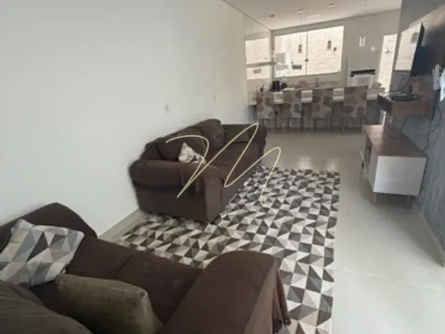 Casa 3 quartos e 2 banheiros, para alugar, no bairro Nossa Senhora da Vitória em Ilhéus