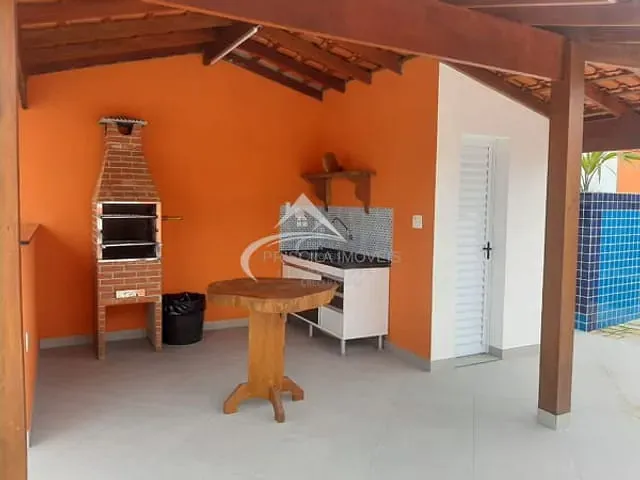 Casa com 400m², à venda, no bairro Boracéia em Bertioga