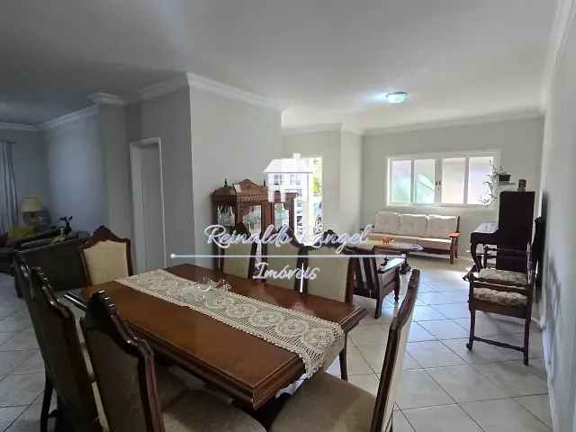 Casa 3 quartos e 5 banheiros, à venda, no bairro Condomínio Portal de Itu em Itu