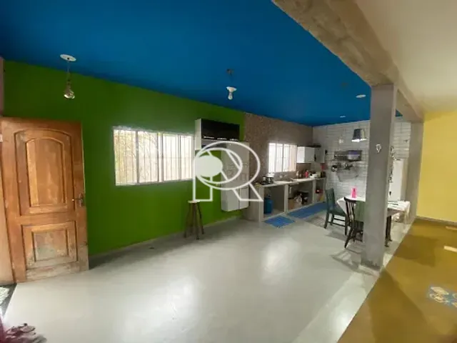 Casa 2 quartos e 1 banheiro, à venda, no bairro Arapongal em Registro