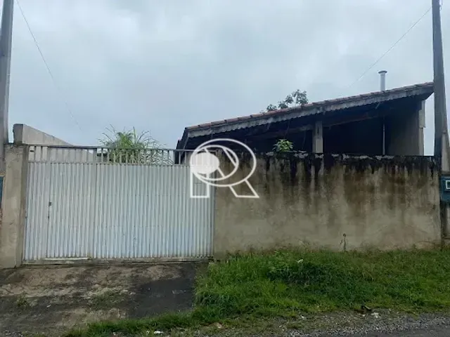 Casa 2 quartos e 1 banheiro, à venda, no bairro Arapongal em Registro