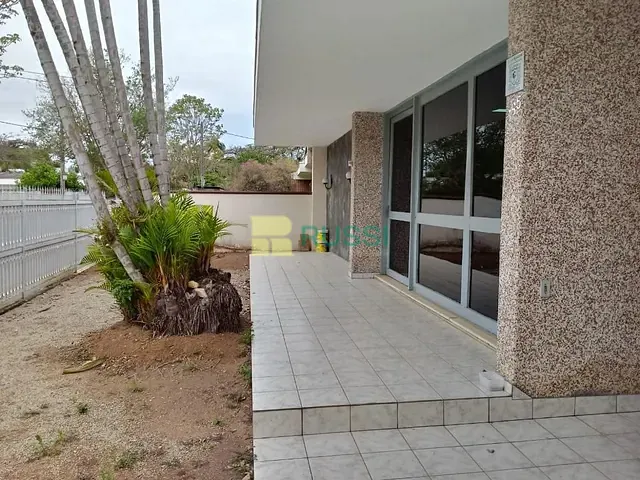 Casa com 900m² 4 quartos e 5 banheiros, à venda, no bairro Jardim Esplanada em São José dos Campos